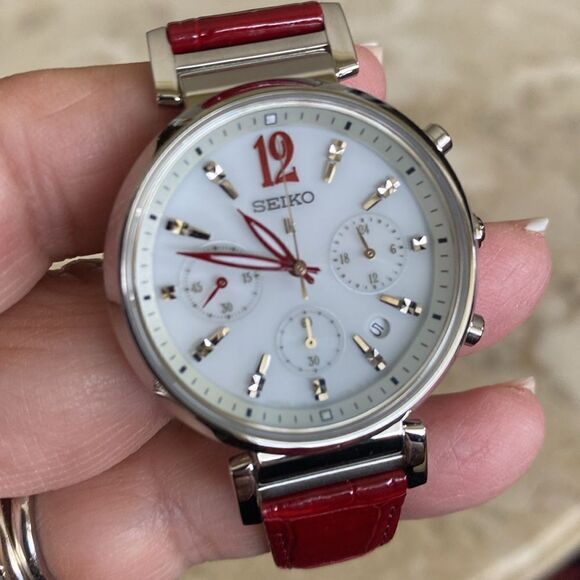 Rare SEIKO Lukia Solar Analog Chronograph Watch Red Croc Deployment Clasp in Box - Picture 5 of 13